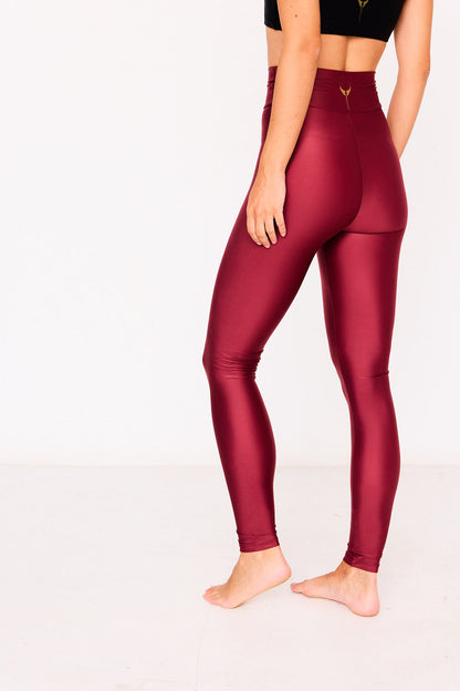 Legging KORE Merlot – legging de yoga granate, vista de espalda